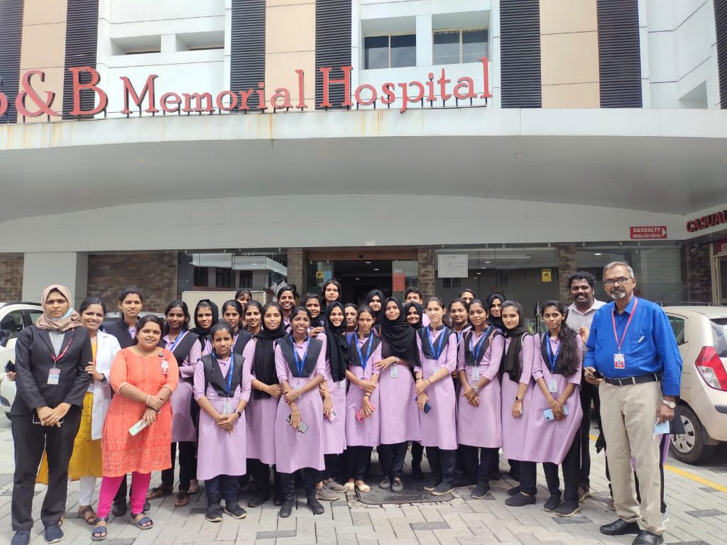 Hospital visit by 2nd year D.Pharm [2020 admission)